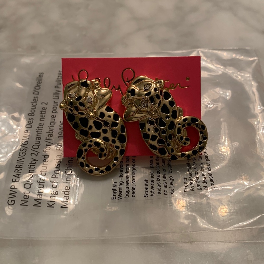 Lilly Pulitzer earrings